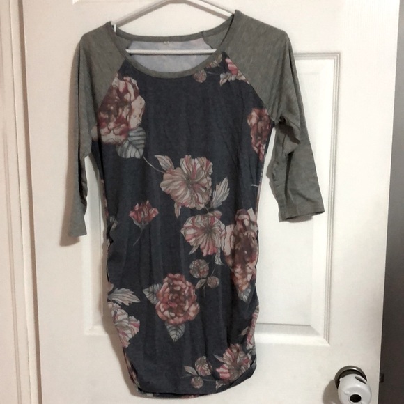 Maternity shirt - Picture 1 of 1